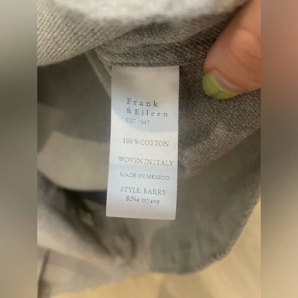 Frank & Eileen Gray Women's Top - Picture 4 of 5